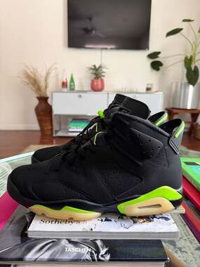 Air Jordan 6 Retro Black/Electric Green 2021